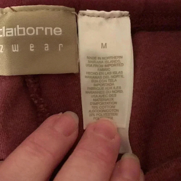 Liz Claiborne Women’s Burgundy Track Pants With Elastic Waist Band Size Medium - Picture 7 of 14